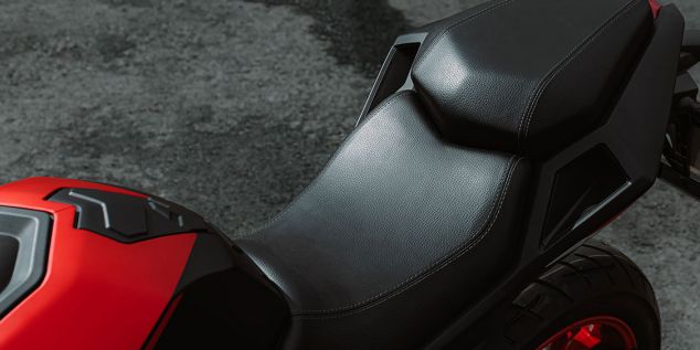 g3
