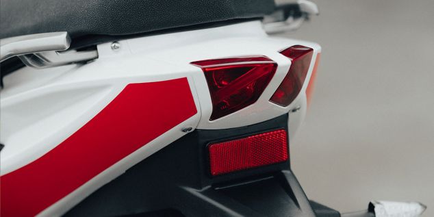 g3