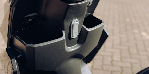 g3