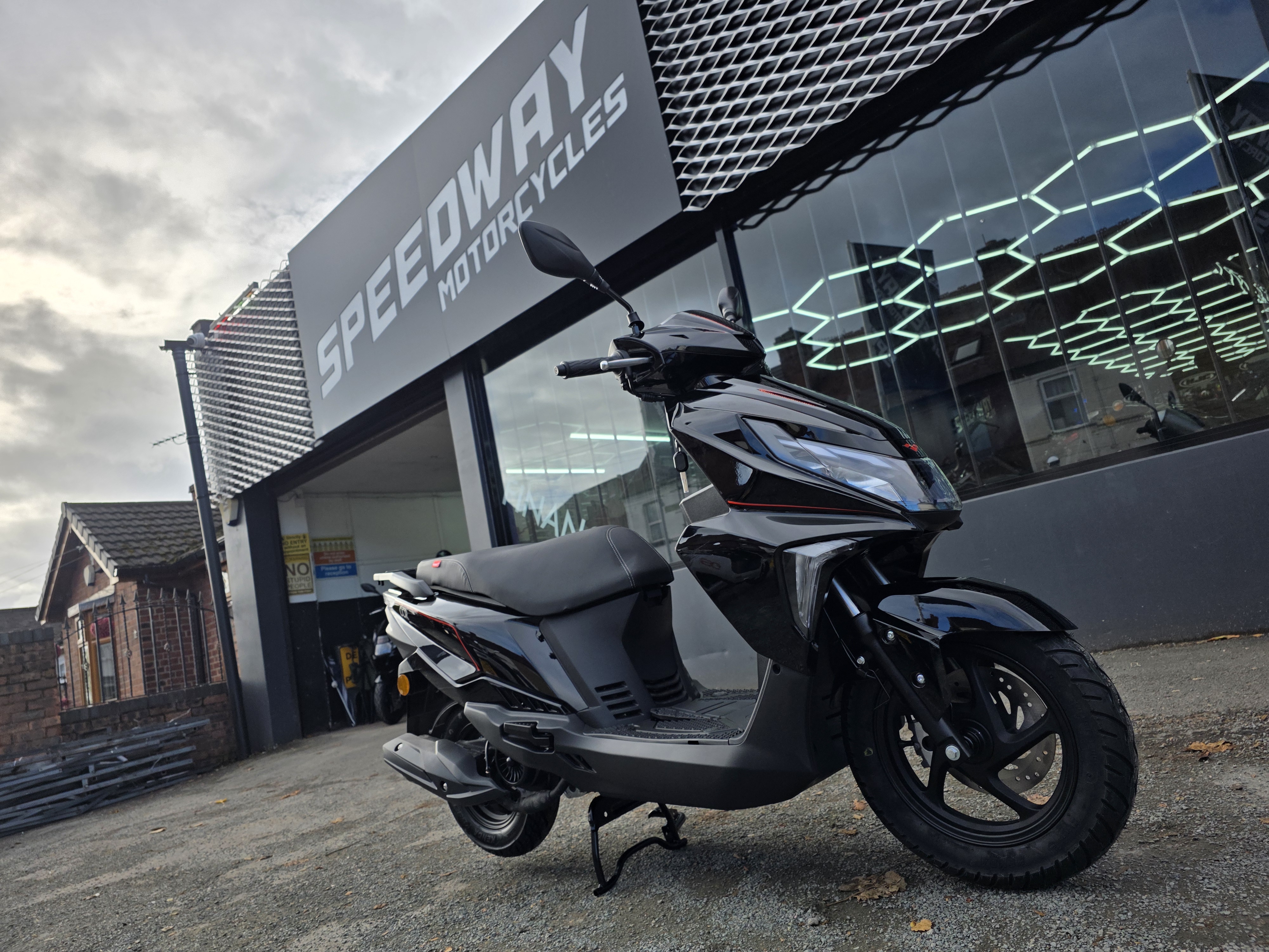 lexmoto ocr 125cc scooter ex demo