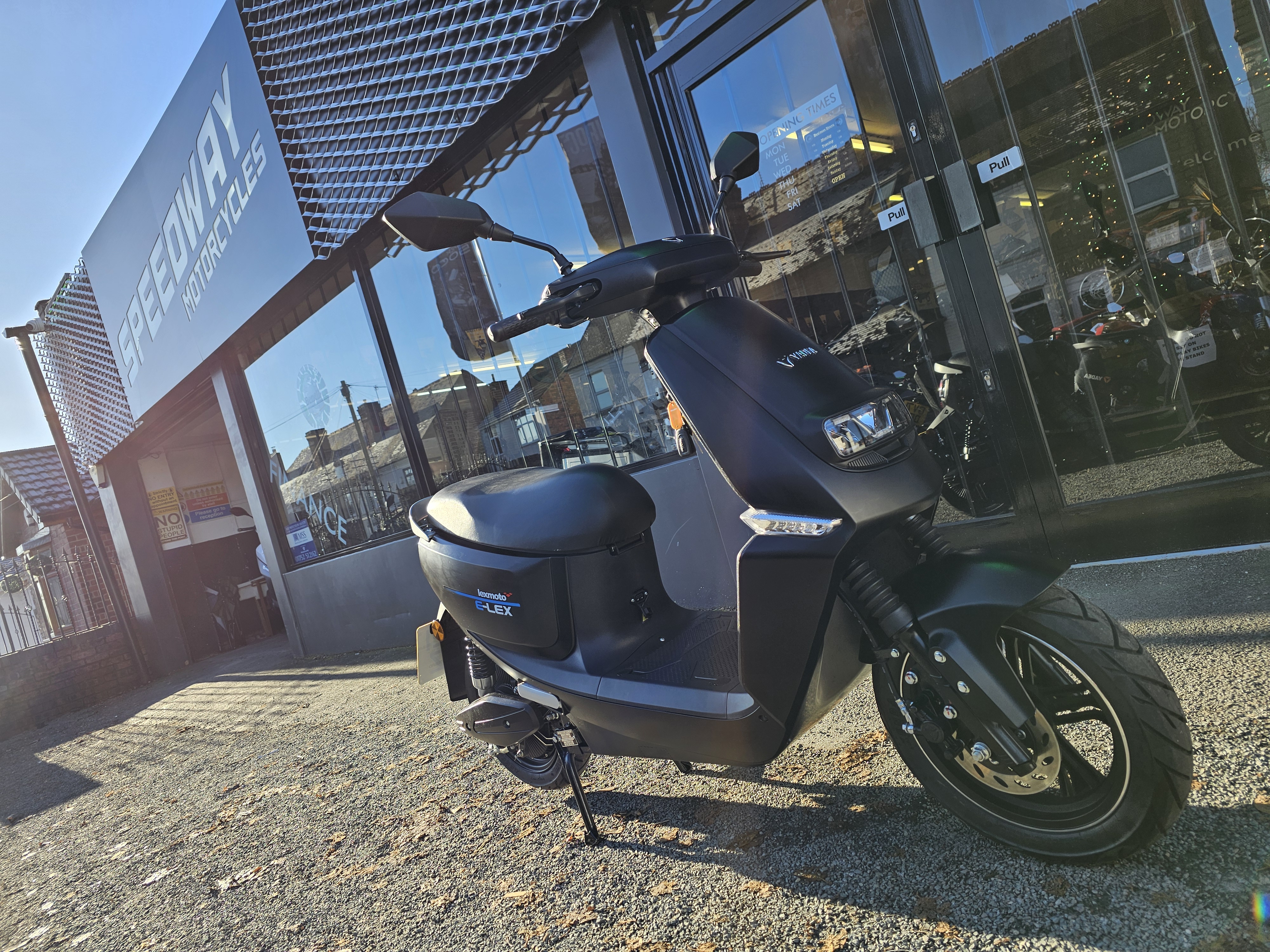 Yadea S-LIKE 50cc electric MAN CAVE OFF ROAD